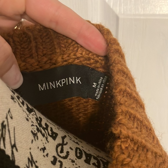 NWT Minkpink Cozy Up sweater - Picture 4 of 5